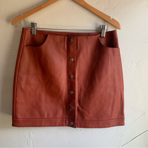 Topshop Dresses & Skirts - Topshop Dixie Vegan Leather Rust Color Snap Up Skirt Sz 8 Edgy Moto Casual Chic